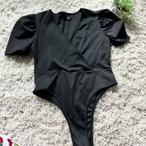 Super cute stretchy all black going out date night high-rise bodysuit